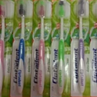 ciptadent Toothbrush Extra Clean Medium 12 pack/karton 1010396